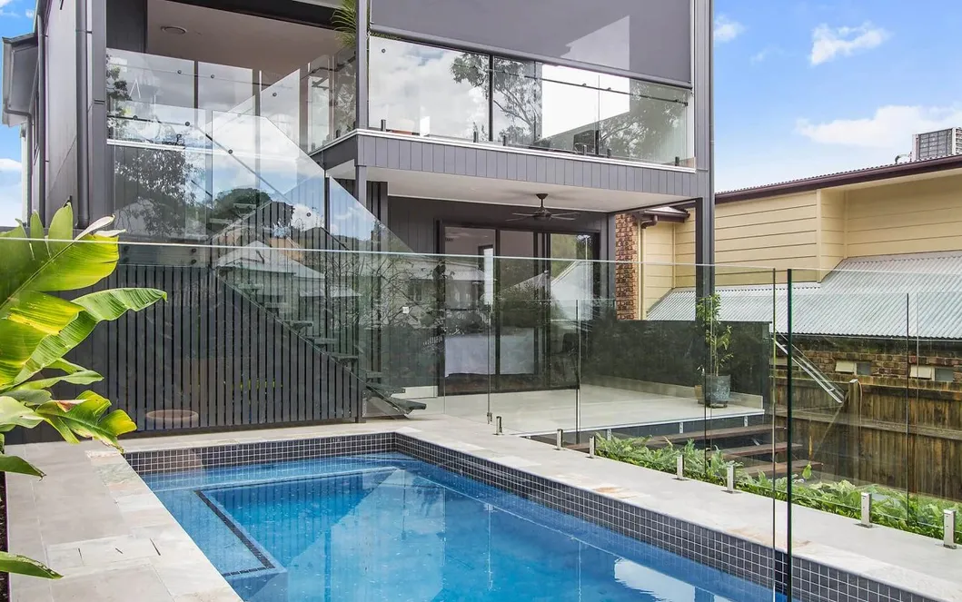 Designer Frameless Pool Glass 12mm Thick Toughened Glass 3