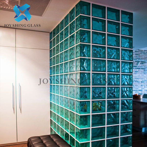 Coloured Glass Brick Wall Customized Size Color Pattern Shape