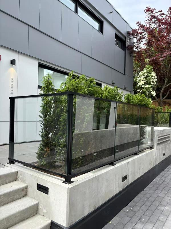 3mm 4mm 5mm 6mm 8mm 10mm 12mm Clear Tinted Tempered Toughened Lamineted Glass with Ce CCC ISO Certificate
