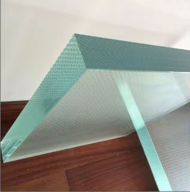 Architectural Choice Ultra-Clear Low Reflection Laminated Glass for Luxury Storefronts Dining Hotel Living Room Staircase