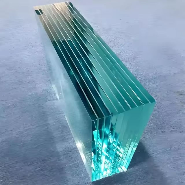 Architectural Choice Ultra-Clear Low Reflection Laminated Glass for Luxury Storefronts Dining Hotel Living Room Staircase