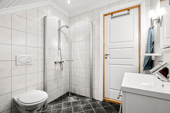 8mm 10mm 12mm Clear Low Iron Toughened Tempered Glass Shower Screen