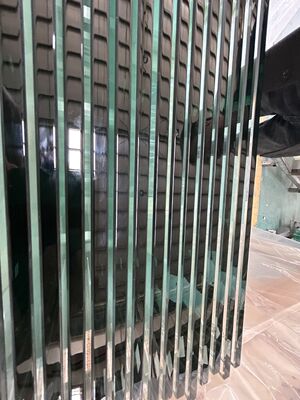 6mm/8mm/10mm Tempered Glass for Shower Door & Table Top - CE Certified, Custom Cut